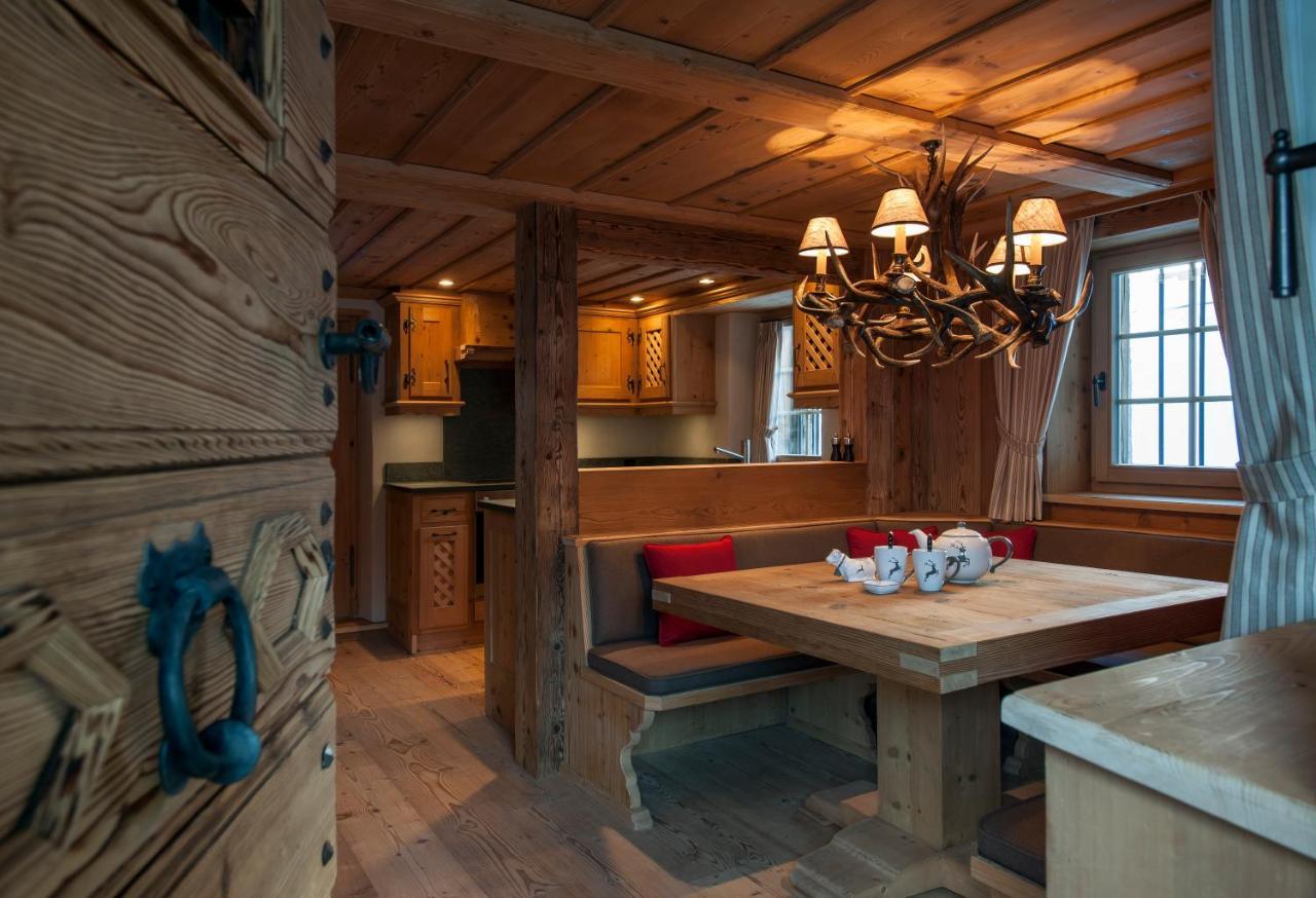 Chalet Berghof Sertig Clavadel Szoba fotó